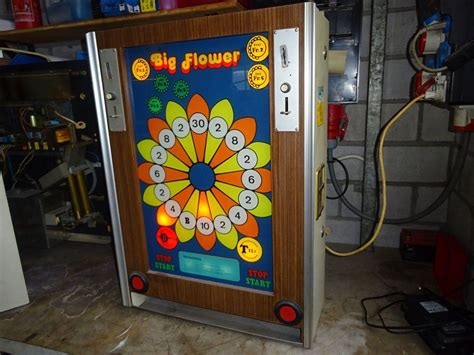 flowers spielautomat|Geldspielautomat Big Flower aus den 70 er Jahren .